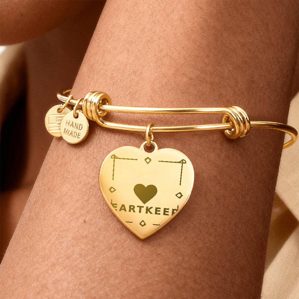 Non-Message Card Luxury Heart Bangle with Engraving